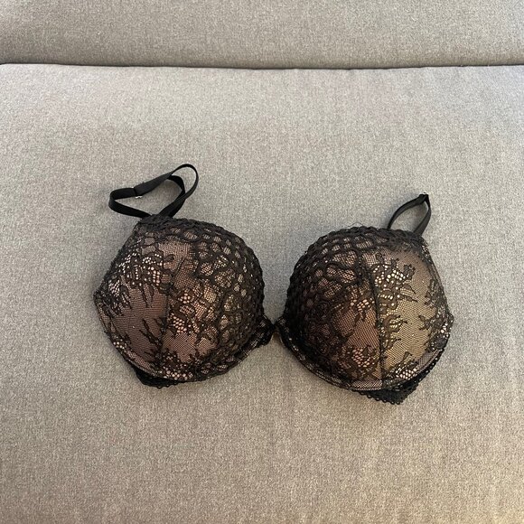 Victoria's Secret Bombshell Plunge Push-up Lace Bra Size 34C - Picture 4 of 6